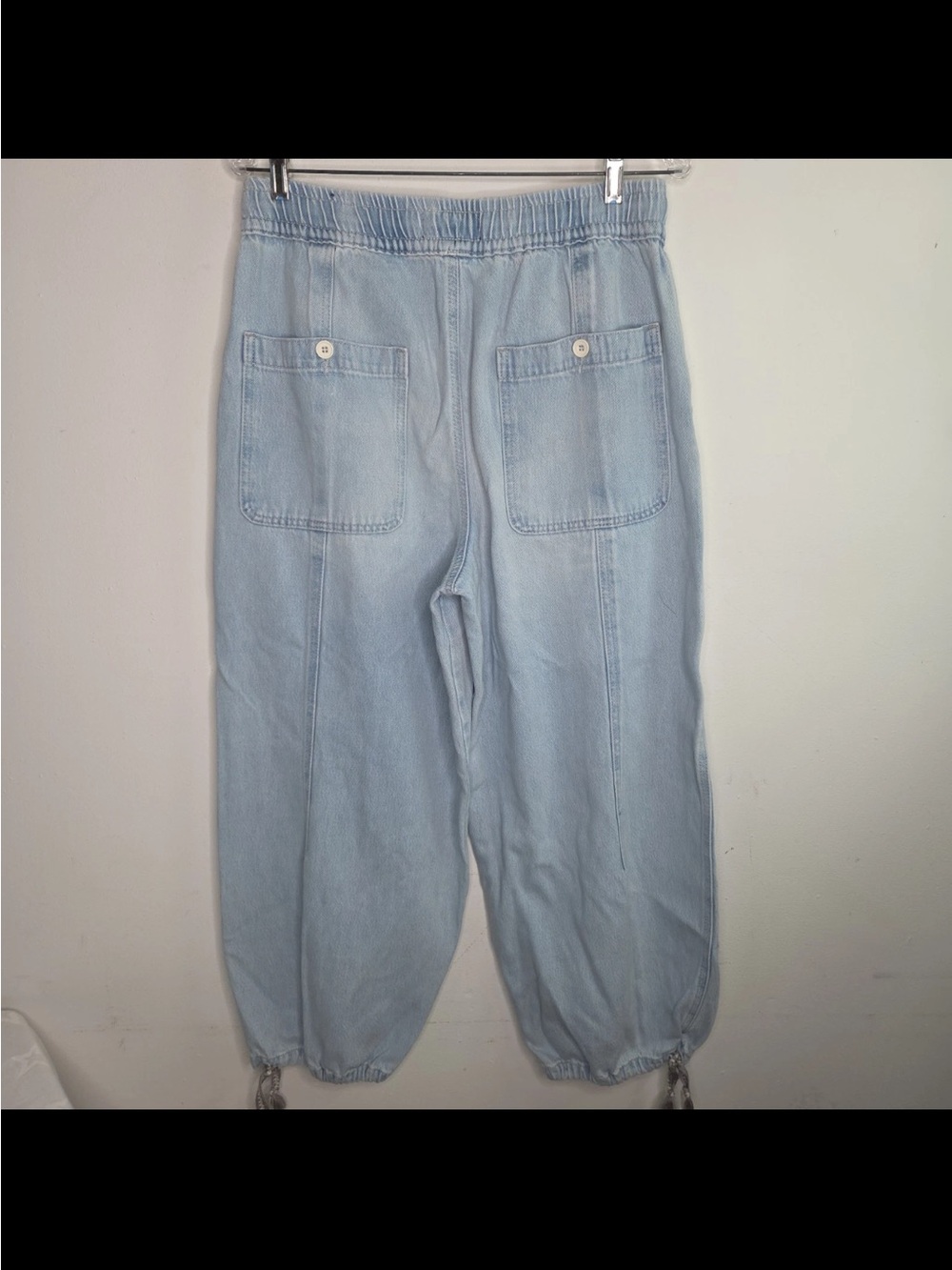 Free People We the Free Bright Eyed Low Slung Pull on Barrel Jeans Sz Medium - Picture 5 of 12